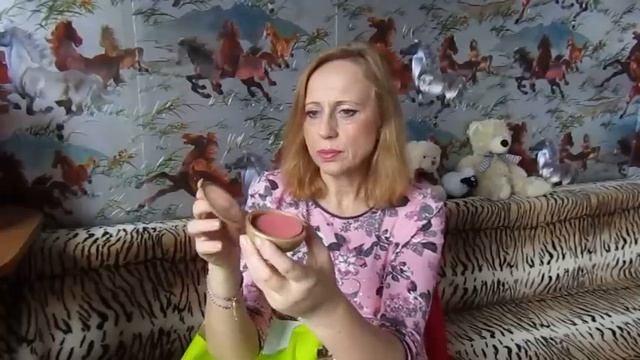 Пустые баночки март.Выкидываю много косметики! смотреть онлайн