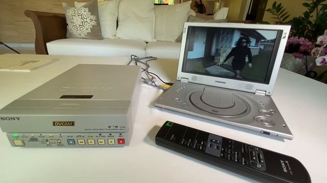Sony DSR-11 DVCAM Digital Videocassette Player/Recorder fully operational DEMO смотреть онлайн