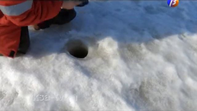 Рыбалка по последнему льду смотреть онлайн