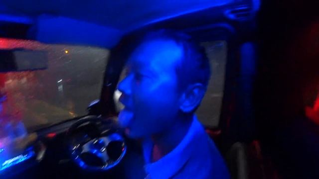 Снял африканку в Таиланде смотреть онлайн