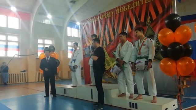 Награждение победителей турнира по дзюдо олимпийским чемпионом Дмитрием Носовым в Чите смотреть онлайн