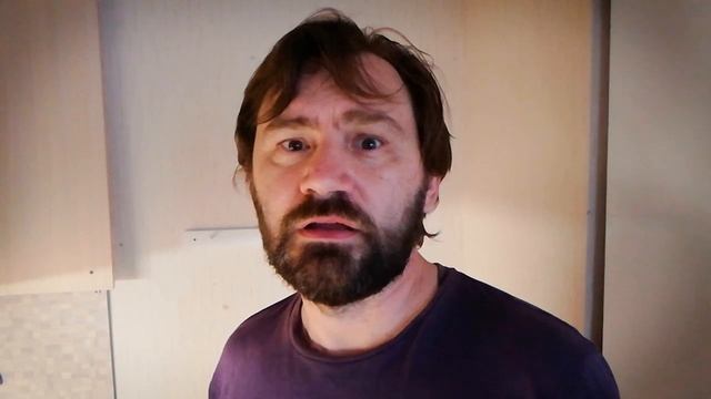 Жалость — это чувство противоположное любви... смотреть онлайн