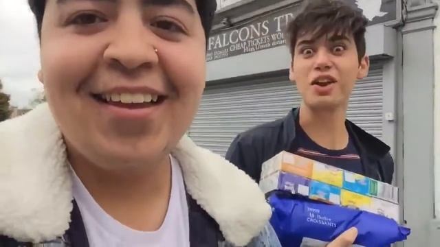 48 HOURS IN LONDON !! | Les Mis | Sugg Life | & Sketch Fail! || The Vanity Case смотреть онлайн