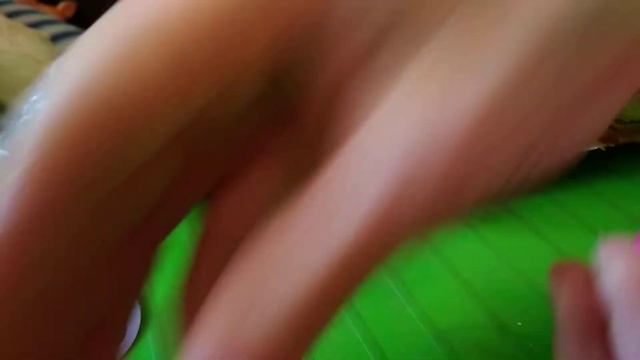 Открываем кукурузные палочки с сюрпризами : Май Литл пони, пакемоны, новые шипелки поняшки. смотреть онлайн