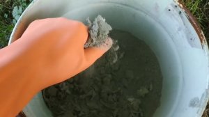 Как заделать зазоры вокруг трубы дымохода на крыше ,ПРОСТО И БЫСТРО.Close up the gap around the pip