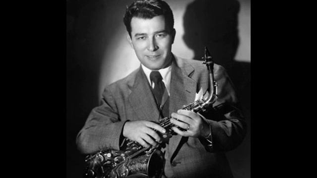 Stan Kenton - BLUE SKIES смотреть онлайн