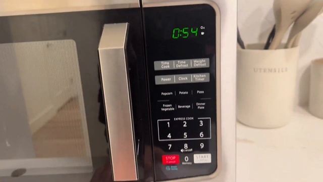 TOSHIBA 3 in 1 EC042A5C SS Countertop Microwave Oven Review смотреть онлайн