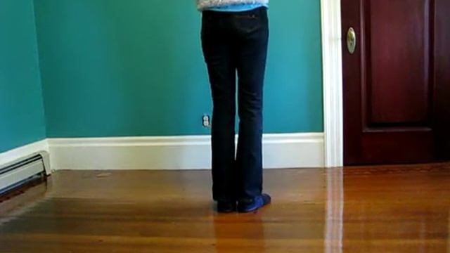 Lindy Step tutorial (4 counts) смотреть онлайн