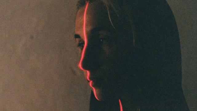 Verasect - Catch Your Breath (Øfdream Remix) смотреть онлайн