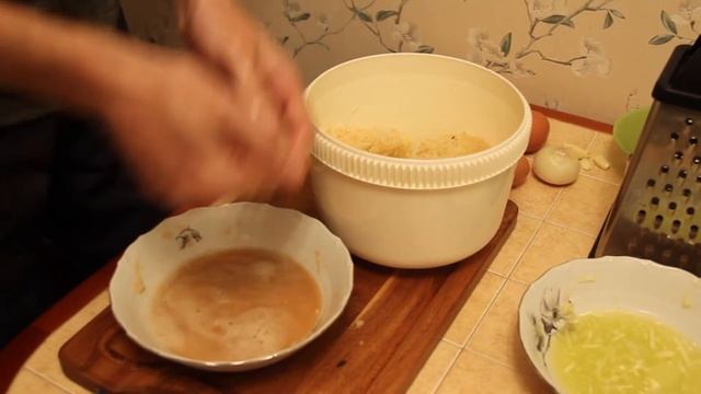 Драники из кабачков и картошки. смотреть онлайн