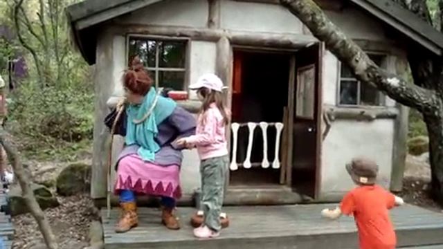 Muumimaailma / Moomin World смотреть онлайн