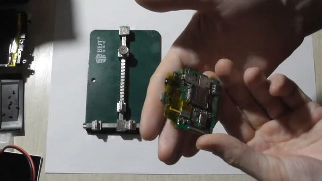 Не заряжается телефон Fly IQ256 Vogue. Замена USB разъема. смотреть онлайн