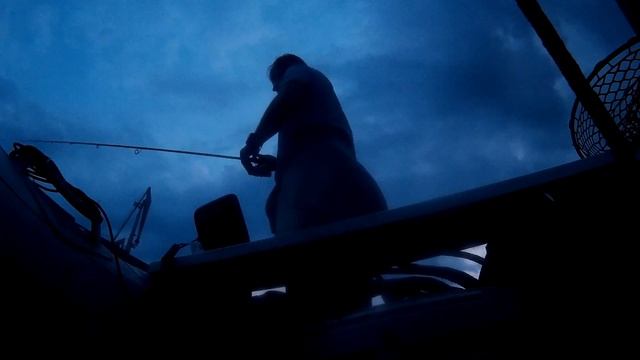 Крупный судак, и потеря Megabass X-120.