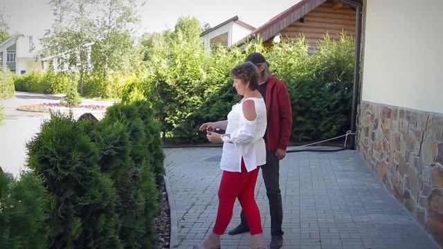 # 27 МАЙ МИР ТРУД на всех приусадебных участках страны. Уход за газоном и хвойниками весной смотреть онлайн