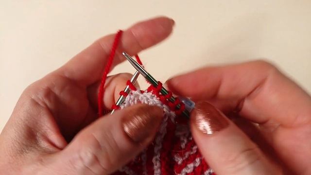 Мягкие вязаные тапочки спицами / DIY смотреть онлайн