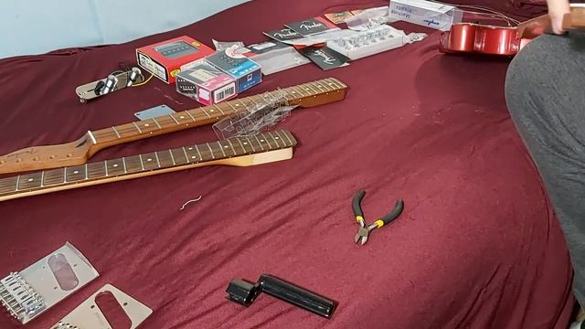 Telecaster mods, Fender roasted neck into a Squier body? Yes!!! смотреть онлайн