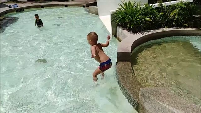 Siam Park -Парк развлчений в Бангкоке смотреть онлайн