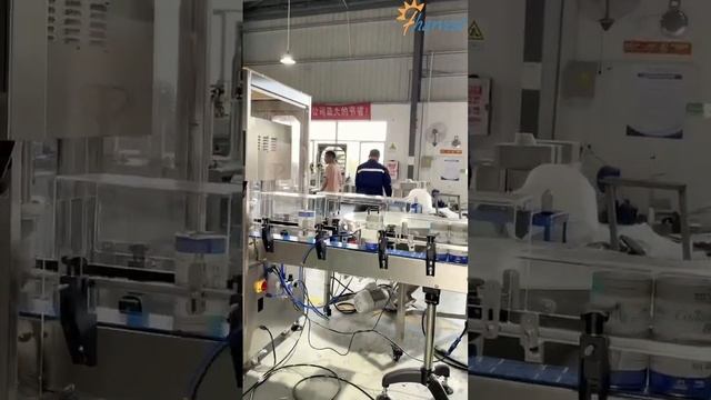 линия за етикетиране, почистване, запечатване, пълнене, затваряне на опаковъчни опаковки с смотреть онлайн
