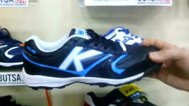 Футбольные сороконожки Kelme K-Turf SR смотреть онлайн