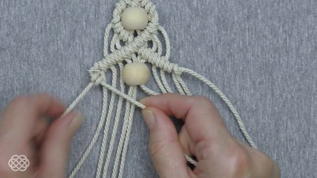 DIY Macrame Christmas Tree with Cinnamon stick and Beads смотреть онлайн