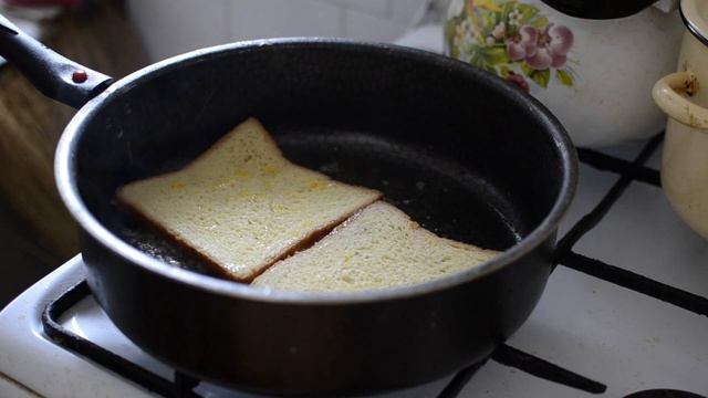 Мамкин повар. Рецепт: гренки из белого хлеба смотреть онлайн