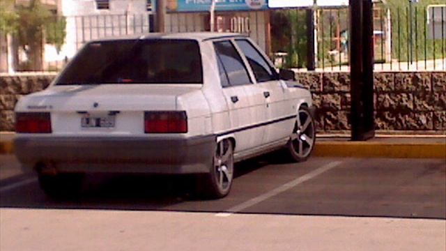 CLUB RENAULT 9 CORDOBA смотреть онлайн