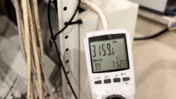 Обзор майнера Antminer S19 90th/s на 126 чипов. Подводные камни на рынке майнеров.