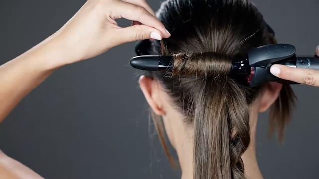 Lässiger Chignon: Diese Hochzeitsfrisur Kann Man Ganz Leicht Selber Machen