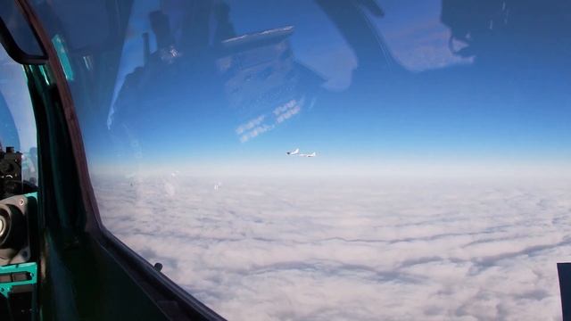 Ту-160 Белый лебедь дозаправка топливом в воздухе