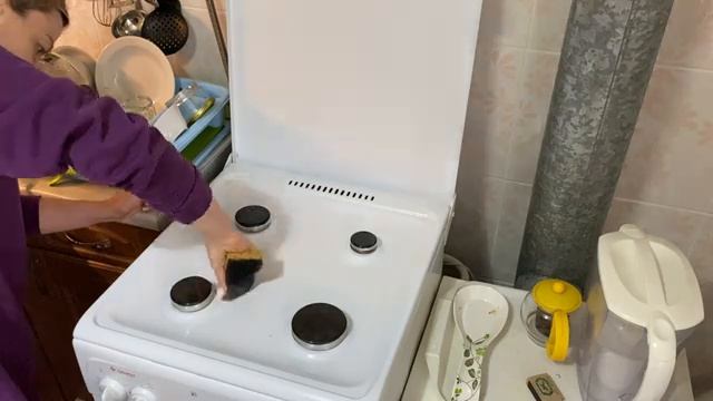 VLOG: МОИ СЫРНИКИ/РАЗГРЕБАЮ КУХНЮ/ОРГАНИЗАЦИЯ ХРАНЕНИЯ/МЕЛКАЯ КАРТОШКА смотреть онлайн