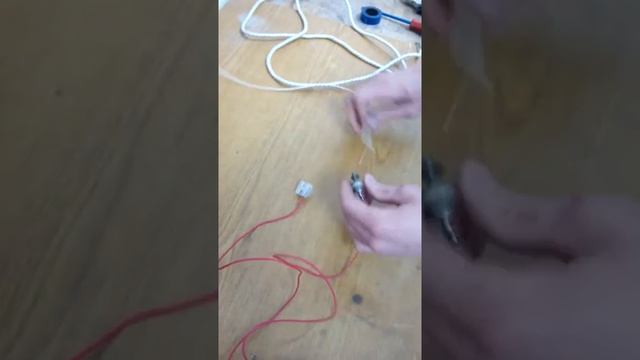 как подключить лампочку через диод смотреть онлайн