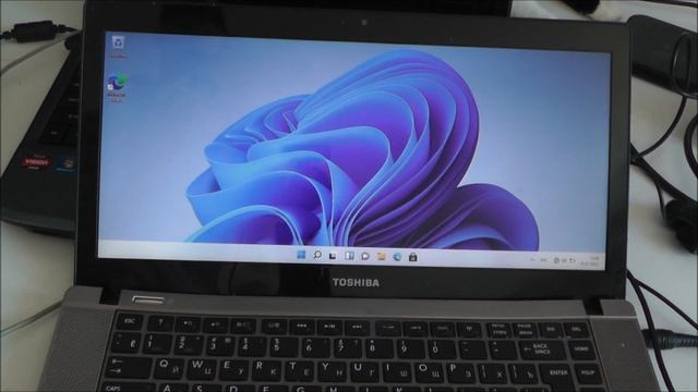 Как установить Windows 11, Windows 10 и Windows 8.1 на одном ПК ? смотреть онлайн