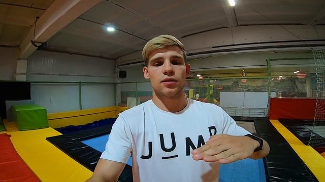 Как сделать "САЛЬТО НАЗАД НА ЖИВОТ" на батуте. BACK FLIP TO BELLY смотреть онлайн