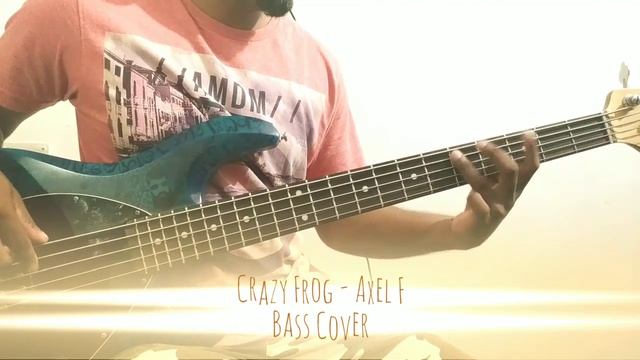 Crazy Frog Meets the Bass смотреть онлайн