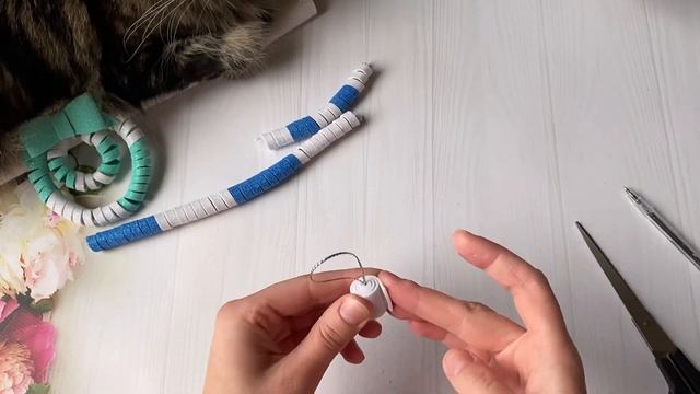 Новогодние украшения из фоамирана Игрушки на ёлку из глиттерного фоамирана / DIY Christmas toy tree смотреть онлайн