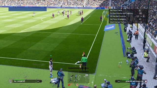 PES 2021 - Parma vs Crotone - PS4 GAMEPLAY - ANTHEM & STADIUM смотреть онлайн