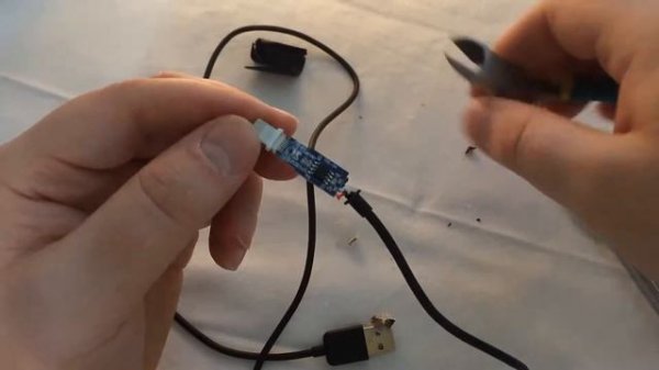 Что внутри Lightning кабеля GOLF LED