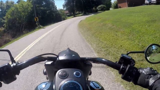 Best Motorcycle? Chief Dark Horse Review смотреть онлайн