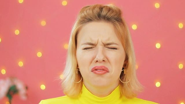 Кто лучше нарисует предмет, получит его | Арт-Челлендж от BooBoom Challenge смотреть онлайн