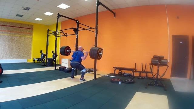 #ТяжелаяАтлетика"Швунг жимовой, приседания, наклоны через козла" смотреть онлайн