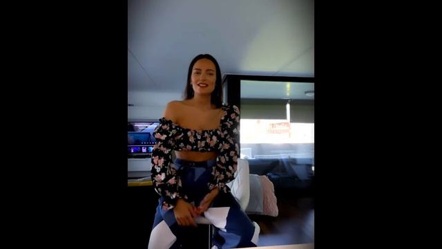 Dodiri od stakla cover by NIna Badric смотреть онлайн
