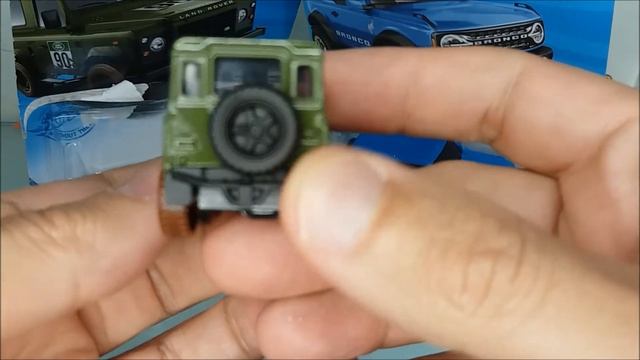 Hot Wheels - Land Rover Defender 90 e 21 Ford Bronco Ed. 2021 смотреть онлайн