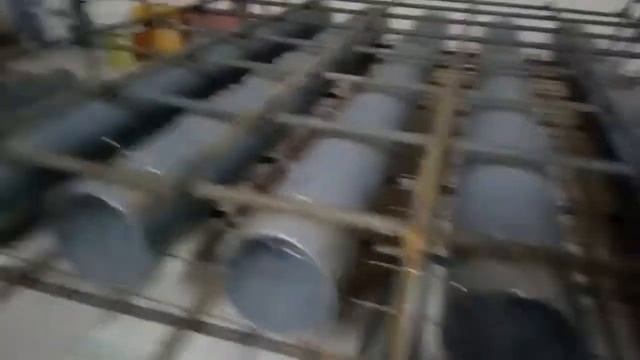 Монолитный участок между плитами перекрытия. Пластиковые трубы для снижения веса. ЛАЙФХАК. смотреть онлайн