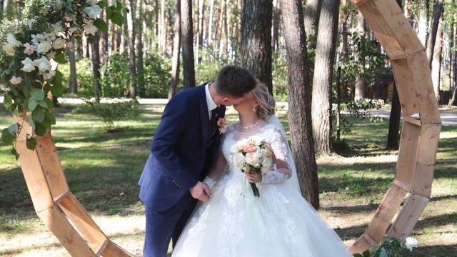 Видеоклип Наша свадьба. ЗАГС , выездная регистрация. Дракино 11.08.2018 смотреть онлайн
