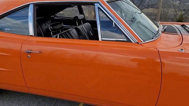 1970 Plymouth Roadrunner 426 Hemi - Walkaround смотреть онлайн