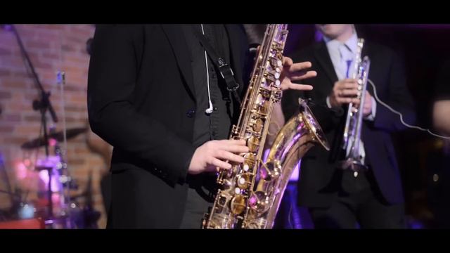 I Will Survive [Gloria Gaynor cover, performed live by Revers Band] смотреть онлайн