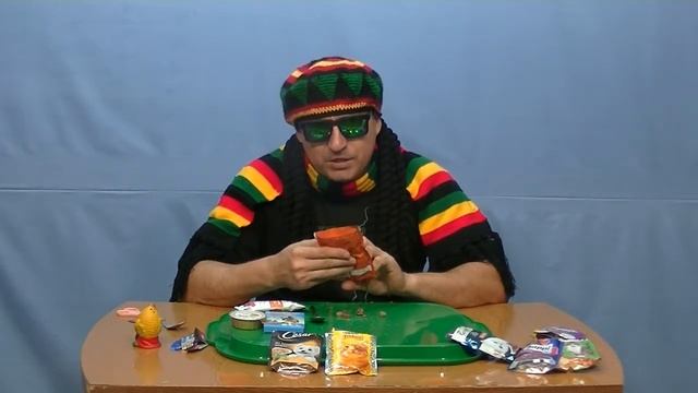 СЪЕЛ КОШАЧЬЮ И СОБАЧЬЮ ЕДУ! смотреть онлайн