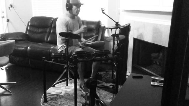 I wanna be sedated - The Ramones drum cover with Alesis Nitro drum kit смотреть онлайн