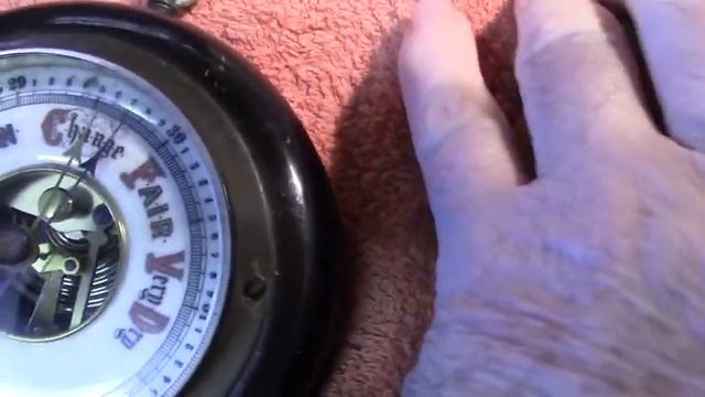 Vidi Aneroid (without liquid) barometers by Maxant (Paris) and unknown maker смотреть онлайн