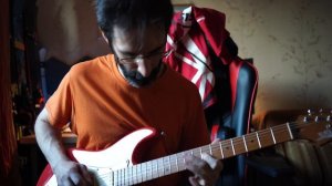 Купил гитару на Озоне (!?)